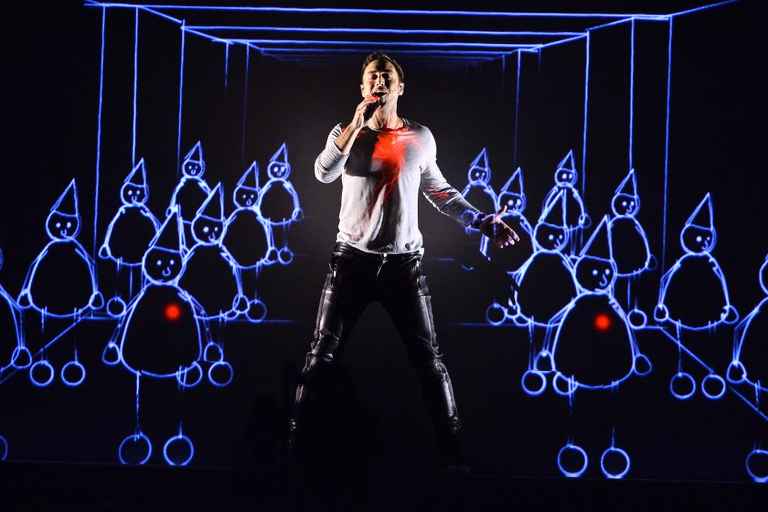 ‘Heroes’ – Måns Zelmerlöw