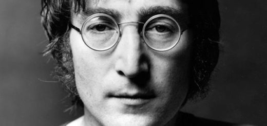 HAPPY XMAS (War Is Over) – JOHN & YOKO THE PLASTIC ONO BAND